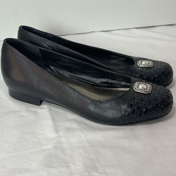 Brighton 7.5 Women's "Barb" Leather Flats - Picture 2 of 7
